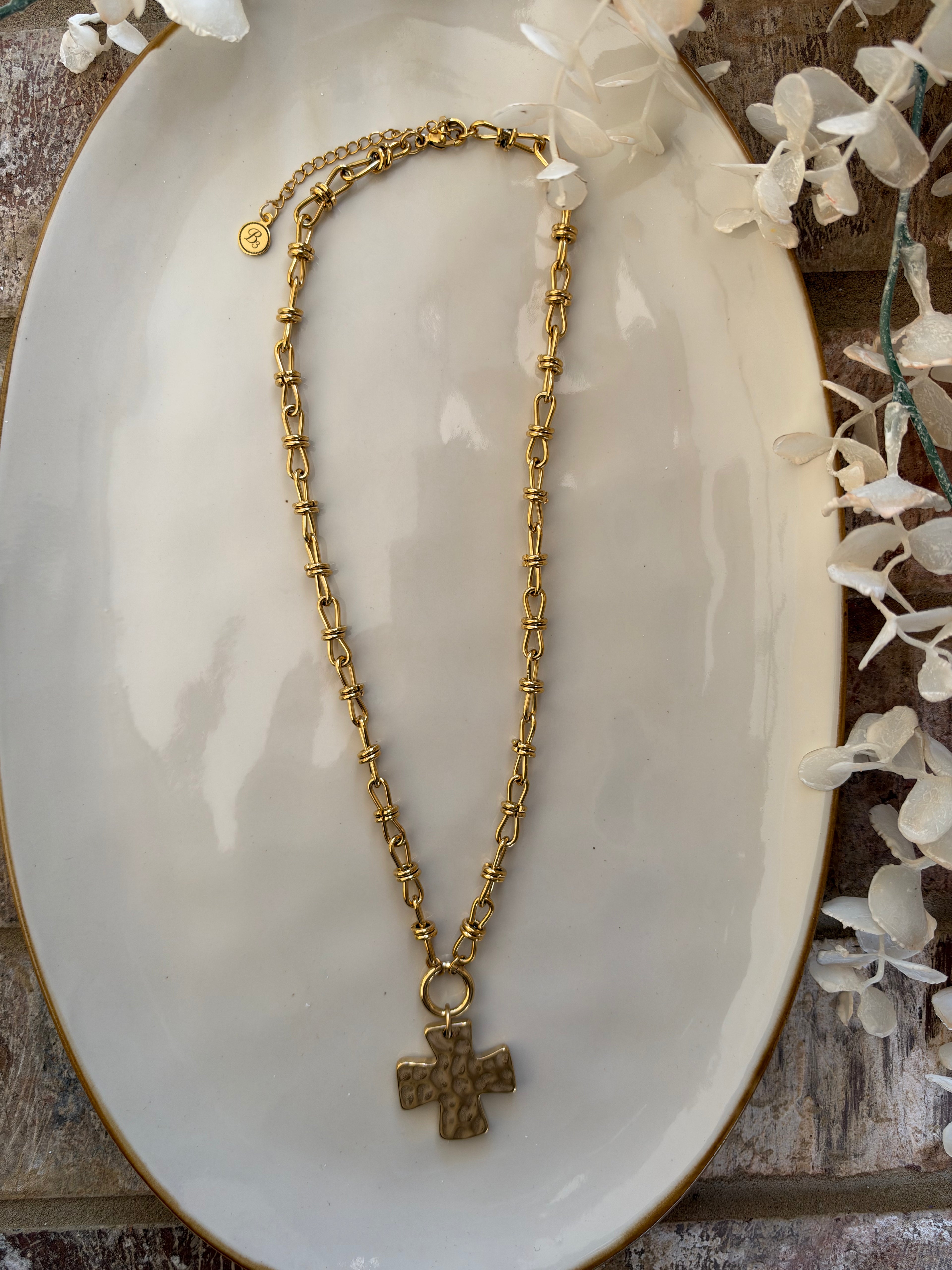 The Barbed Cross Chain